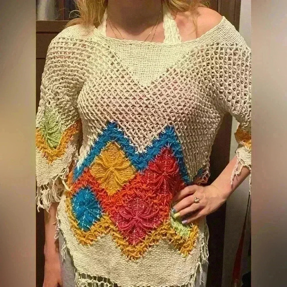 Crocheted bohemian fringe beach cover up - Picture 1 of 4
